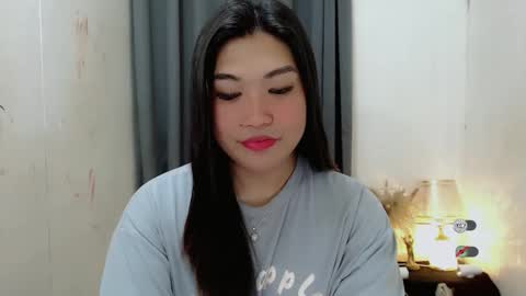 Snapshot of clairewntr_ chatting on October 2025 06:09:01 AM CLAIRE online show from October 2025 06:09:01 AM