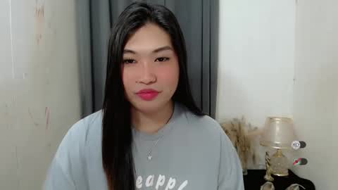 Snapshot of clairewntr_ chatting on October 2025 07:07:02 AM CLAIRE online show from October 2025 07:07:02 AM