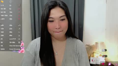 Snapshot of clairewntr_ chatting on December 2025 04:18:02 AM CLAIRE online show from December 2025 04:18:02 AM