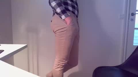 clamshive7 online show from February 2026 10:25:01 AM