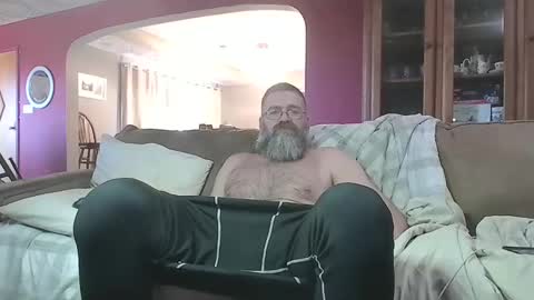 Snapshot of clamsplitter420 chatting on December 2024 06:23:02 PM Clamsplitter420 online show from December 2024 06:23:02 PM