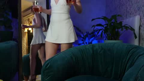 Snapshot of clara_bendover chatting on March 2026 07:18:02 PM Clara online show from March 2026 07:18:02 PM