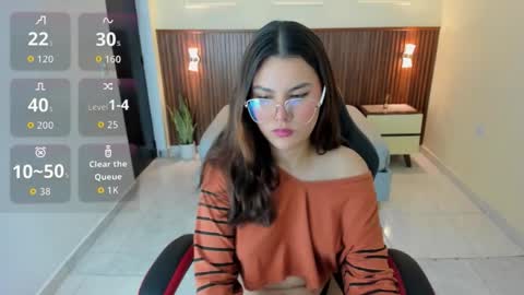 C L A R A  online show from March 2026 12:49:02 PM