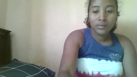 Clarah0123 online show from September 2025 08:30:01 AM