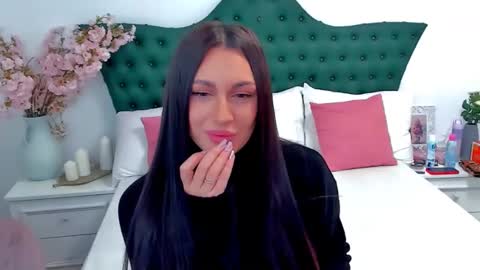 ClaraXJoy online show from December 2024 06:21:01 AM