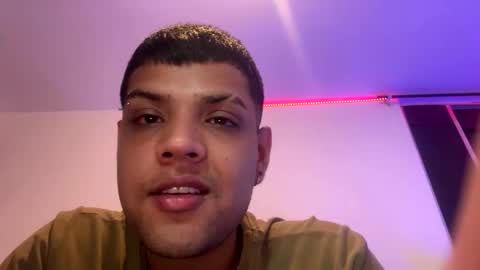 Snapshot of clarentz_baileys chatting on September 2025 07:51:02 AM Clarentz bby online show from September 2025 07:51:02 AM