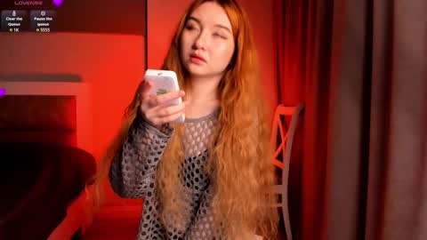 Yumi online show from October 2025 02:56:01 AM