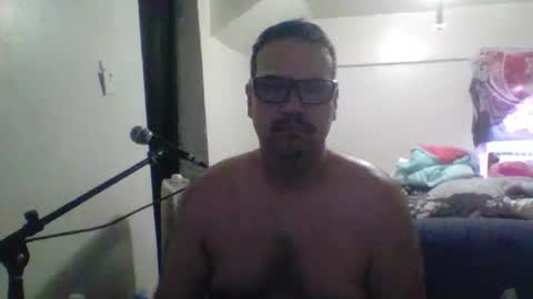 Snapshot of clark_kent1986 chatting on April 2026 09:17:02 PM clark_kent1986 online show from April 2026 09:17:02 PM