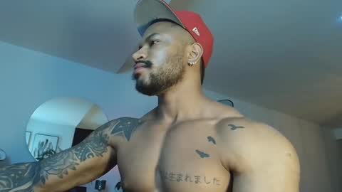 Snapshot of clark_strong chatting on November 2025 08:35:02 PM clark_strong online show from November 2025 08:35:02 PM