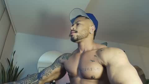 Snapshot of clark_strong chatting on December 2025 12:26:02 AM clark_strong online show from December 2025 12:26:02 AM