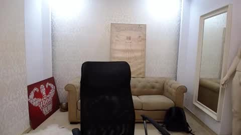 Snapshot of clarkslade chatting on October 2025 10:05:02 AM ClarkSlade online show from October 2025 10:05:02 AM