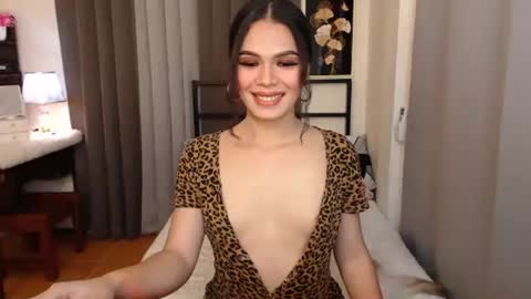 maika online show from September 2025 09:20:01 AM