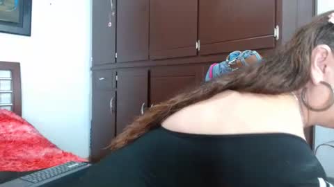 Snapshot of claudiaa_broke chatting on March 2026 02:33:02 AM claudiaa_broke online show from March 2026 02:33:02 AM