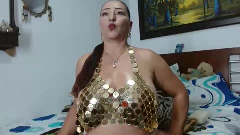 Snapshot of claudiaa_broke chatting on June 2026 03:07:02 AM claudiaa_broke online show from June 2026 03:07:02 AM