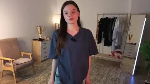 Snapshot of claudinedates chatting on February 2026 01:09:02 AM Lei your Angel online show from February 2026 01:09:02 AM