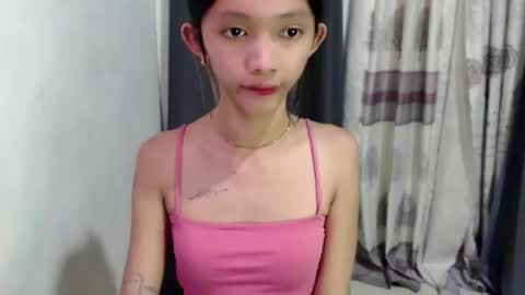 Snapshot of claxy_kimslut chatting on March 2026 04:43:01 PM KIM online show from March 2026 04:43:01 PM