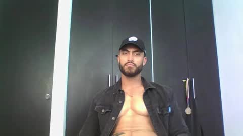 Clay online show from April 2026 05:28:01 PM