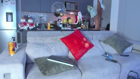 Snapshot of claytonburgues chatting on December 2024 08:43:02 AM claytonburgues online show from December 2024 08:43:02 AM