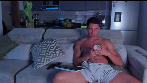 Snapshot of claytonburgues chatting on March 2025 05:31:02 AM claytonburgues online show from March 2025 05:31:02 AM