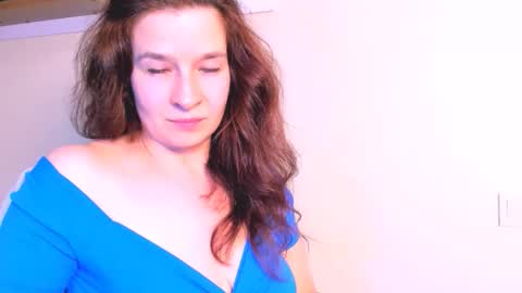 Snapshot of clearangel chatting on November 2025 08:18:01 PM clearangel online show from November 2025 08:18:01 PM