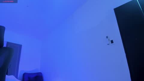 Snapshot of cleeoadams_ chatting on February 2025 04:25:01 AM Cleo Adams online show from February 2025 04:25:01 AM