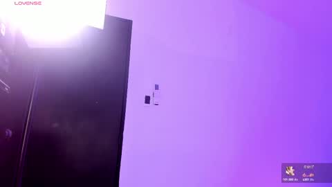 Snapshot of cleeoadams_ chatting on February 2025 10:37:02 AM Cleo Adams online show from February 2025 10:37:02 AM