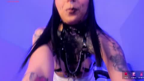 Snapshot of cleeoadams_ chatting on February 2025 04:46:02 AM Cleo Adams online show from February 2025 04:46:02 AM