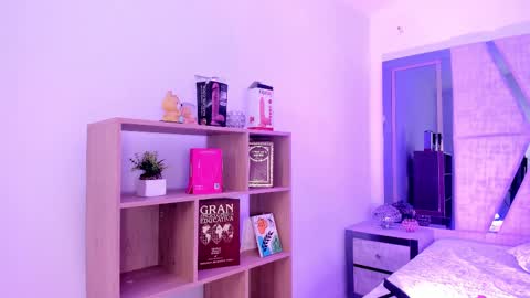 Snapshot of cleeoadams_ chatting on September 2025 04:23:01 AM Cleo Adams online show from September 2025 04:23:01 AM