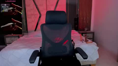 Snapshot of cleeoadams_ chatting on October 2025 04:54:01 AM Cleo Adams online show from October 2025 04:54:01 AM