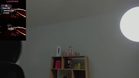 Snapshot of cleeoadams_ chatting on October 2025 04:22:02 AM Cleo Adams online show from October 2025 04:22:02 AM