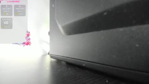 Snapshot of cleeoadams_ chatting on June 2026 05:13:02 AM Cleo Adams online show from June 2026 05:13:02 AM