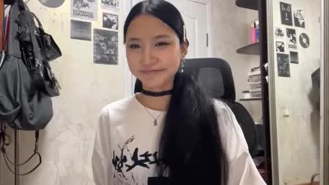 Snapshot of clemenciakempa chatting on March 2026 07:39:01 PM Lili online show from March 2026 07:39:01 PM