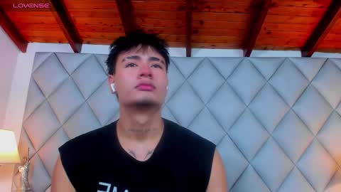 clement_reyes online show from December 2025 12:47:02 PM