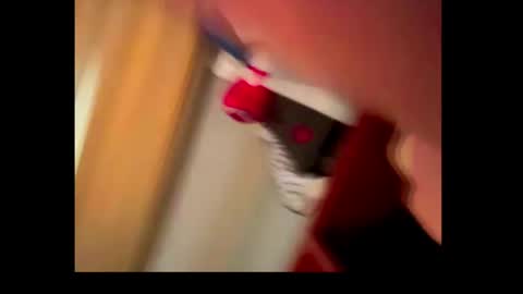 clementine75009 online show from April 2026 11:51:02 AM