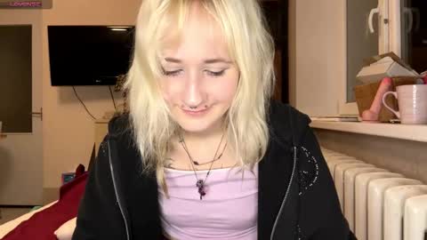 Jenny online show from December 2025 06:57:02 PM