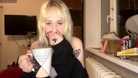 Jenny online show from December 2025 08:16:02 PM