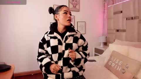 Cleo  smith online show from December 2025 04:07:02 AM