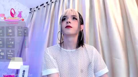 cleo online show from November 2025 05:43:01 AM