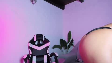 cleo_wildcat online show from November 2025 08:38:01 AM