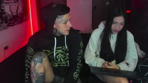 cleo y maikol online show from November 2025 08:13:01 AM