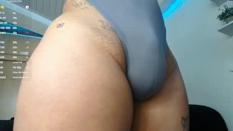 Snapshot of clermontt chatting on November 2025 10:58:02 AM clermontt online show from November 2025 10:58:02 AM