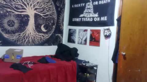 Snapshot of clintwood12 chatting on March 2026 01:42:01 AM chad online show from March 2026 01:42:01 AM