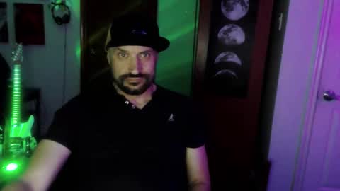 Snapshot of clintwood12 chatting on April 2026 03:40:02 AM chad online show from April 2026 03:40:02 AM