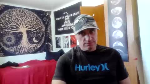 Snapshot of clintwood12 chatting on April 2026 06:12:02 PM chad online show from April 2026 06:12:02 PM