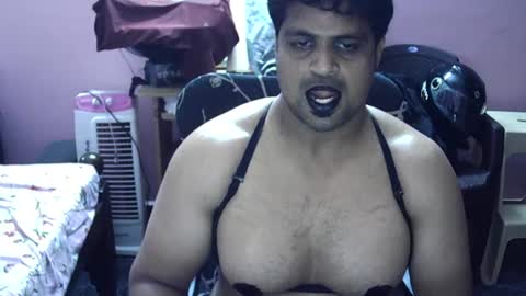 Snapshot of clitorisgspot69 chatting on March 2025 05:28:02 PM Raj online show from March 2025 05:28:02 PM