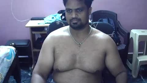 Snapshot of clitorisgspot69 chatting on November 2025 06:41:04 PM Raj online show from November 2025 06:41:04 PM