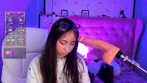 Cloe  online show from January 2025 02:09:01 AM