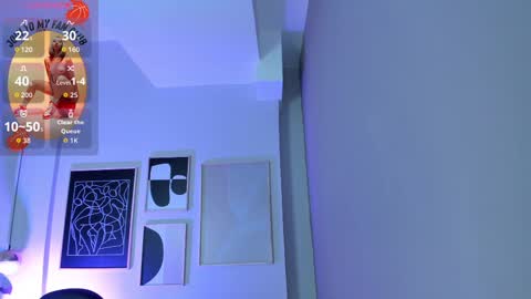 Cloe  online show from September 2025 10:33:02 PM