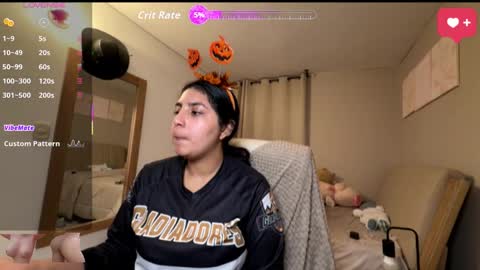 Snapshot of cloe_small08 chatting on October 2025 02:09:01 AM cloe small online show from October 2025 02:09:01 AM