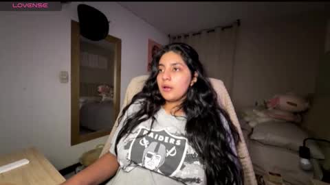 Snapshot of cloe_small08 chatting on October 2025 05:10:01 AM cloe small online show from October 2025 05:10:01 AM